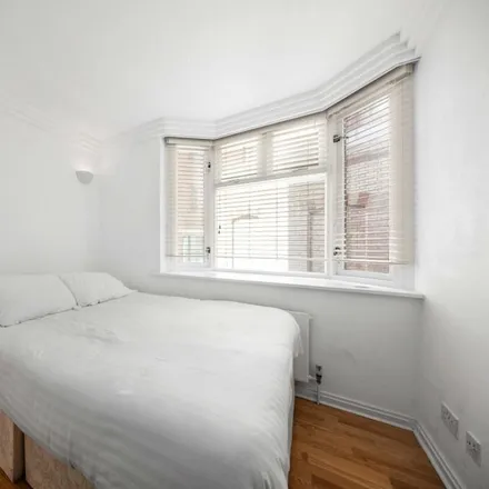 Image 9 - Bloomfield Court, Bourdon Street, London, W1K 3JU, United Kingdom - Apartment for rent