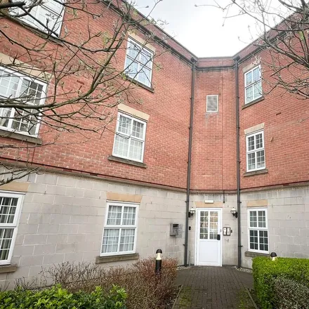 Rent this 2 bed apartment on Cambrai Close in Lincoln, LN1 3UL