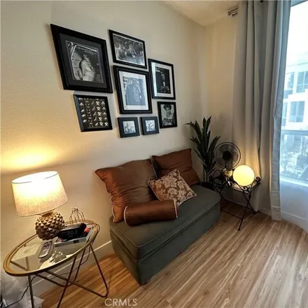 Image 6 - 7406 Franklin Avenue, Los Angeles, CA 90046, USA - Condo for rent