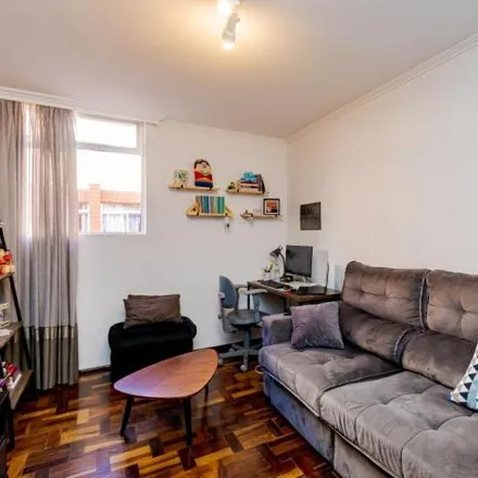Buy this 3 bed apartment on Avenida São José 700 in Cristo Rei, Curitiba - PR
