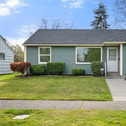 Buy this 3 bed house on 1654 South Durango Street in Tacoma, WA 98405