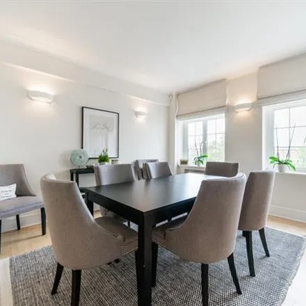 Rent this 4 bed apartment on Shrewsbury House in 42 Cheyne Walk, London