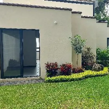 Buy this 3 bed house on Calle Paseo de la Reforma in Fracc. Junto Al Río, 62584 Cuernavaca