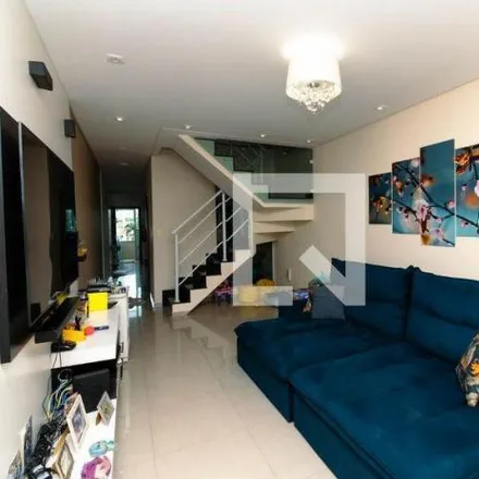Rent this 3 bed house on Rua São Donato in Vila Guilhermina, São Paulo - SP