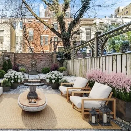 Image 3 - 37 West 94th Street, New York, NY 10025, USA - Townhouse for sale