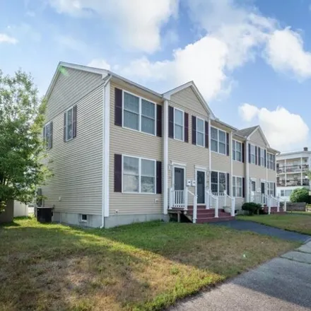 Buy this 2 bed condo on 641 Hevey St in Manchester, New Hampshire