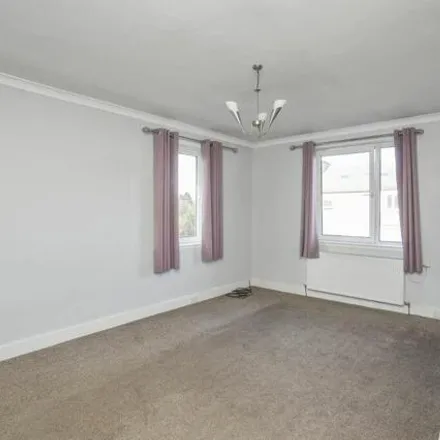 Image 4 - 77 Sighthill Drive, City of Edinburgh, EH11 4QW, United Kingdom - Apartment for sale