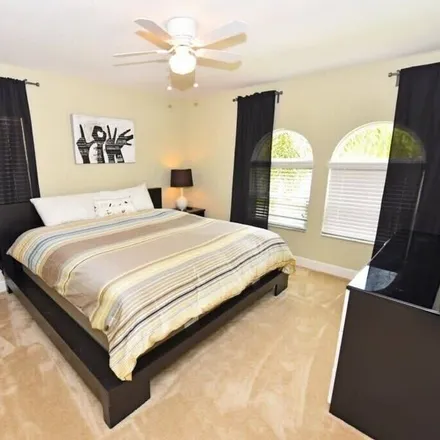 Rent this 6 bed house on Davenport in FL, 33836