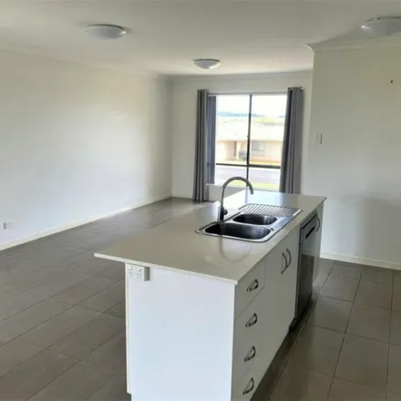 Image 8 - Banksia Drive, Kingaroy QLD, Australia - Apartment for rent