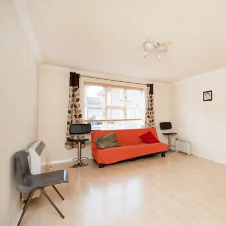 Buy this 1 bed apartment on Cadet Drive in London, SE1 5RT