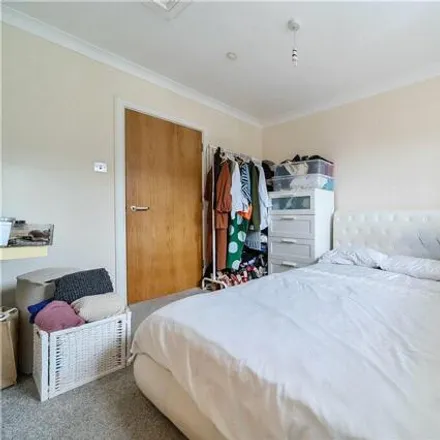 Image 7 - 2 Aitken Road, Bellingham, London, SE6 3BG, United Kingdom - Townhouse for sale