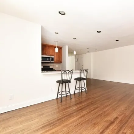 Image 3 - 30 Stoner Ave Apt 2R, Great Neck, New York, 11021 - Apartment for sale