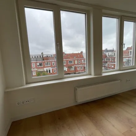 Rent this 1 bed apartment on Big Ben shop in Berkelstraat 9, 6301 CB Valkenburg