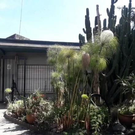 Buy this 2 bed house on 2 de Abril 1667 in 1852 Burzaco, Argentina
