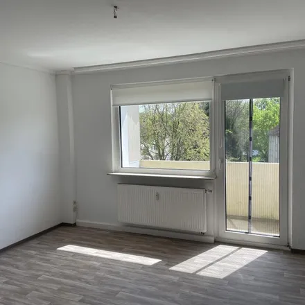 Rent this 3 bed apartment on Tulpenstraße 16 in 59063 Hamm, Germany