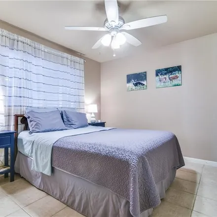Image 8 - 730 East Mather Street, Summerwood, New Braunfels, TX 78130, USA - Apartment for sale