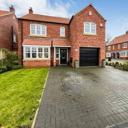 Buy this 4 bed house on Milfield Close in Gainsborough CP, DN21 1XF