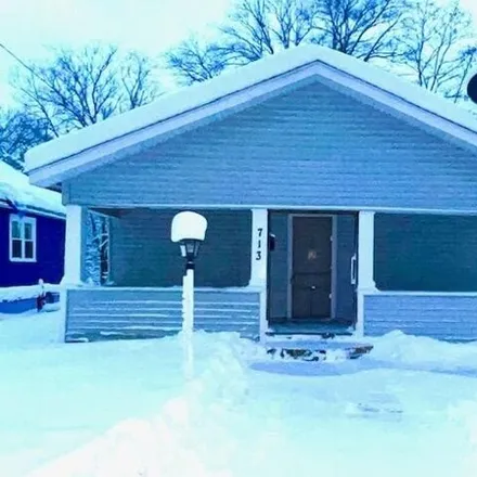 Buy this 3 bed house on 709 Marcoux Avenue in Muskegon, MI 49442