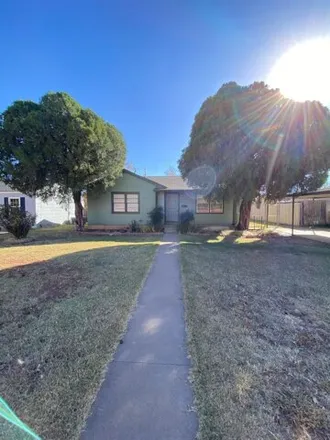Rent this 2 bed house on Seahorse Swim School in 35th Street, Lubbock