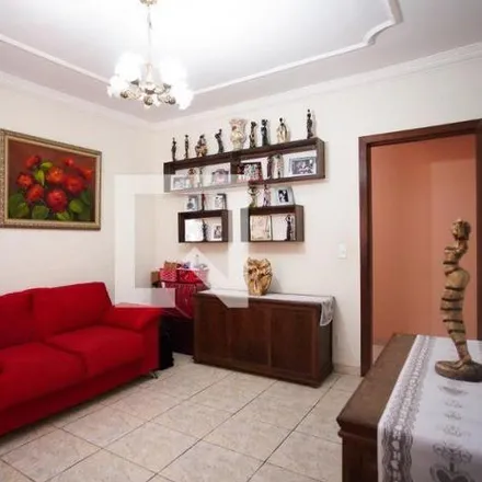 Buy this 8 bed house on Rua Joviano de Paula Estrela in Jaqueline, Belo Horizonte - MG