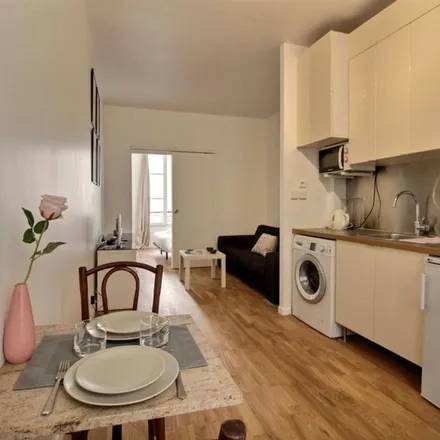 Image 9 - 15 Avenue de Wagram, 75017 Paris, France - Apartment for rent