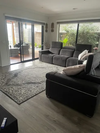 Image 5 - Melbourne, Clyde North, VIC, AU - House for rent