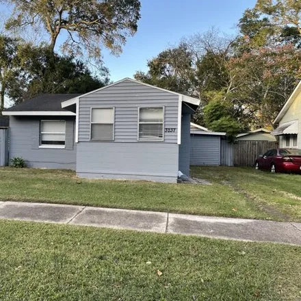 Rent this 4 bed house on 3237 Myra Street in Murray Hill, Jacksonville