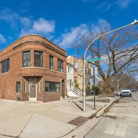 Rent this 2 bed house on 4200 North Sacramento Avenue in Chicago, IL 60625