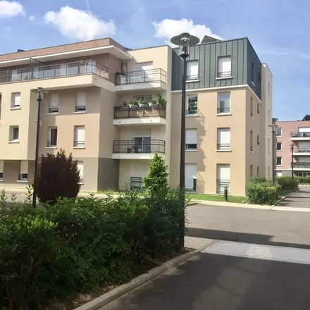 Image 4 - 2 Rue de la Sablière, 91540 Mennecy, France - Apartment for rent
