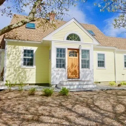 Rent this 3 bed house on 2 Strikers Ch Way # 211 in Chilmark, Massachusetts