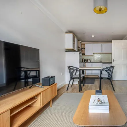 Image 2 - 160-164 Earl's Court Road, London, SW5 9RF, United Kingdom - Room for rent