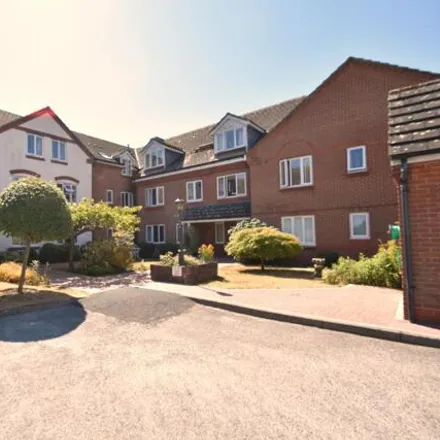 Buy this 1 bed apartment on Sarisbury Gate in Dove Gardens, Park Gate