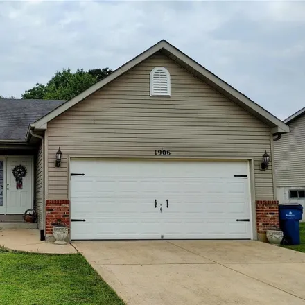 Buy this 2 bed house on 1906 Masters Drive in Festus, MO 63028