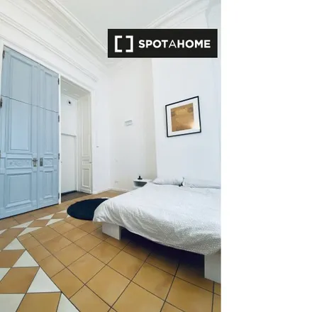Rent this 9 bed room on Rue d'Espagne - Spanjestraat 102 in 1060 Saint-Gilles - Sint-Gillis, Belgium
