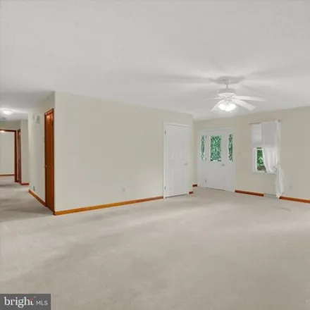 Image 4 - 7639 Hickory Rd, Stewartstown, Pennsylvania, 17363 - House for sale