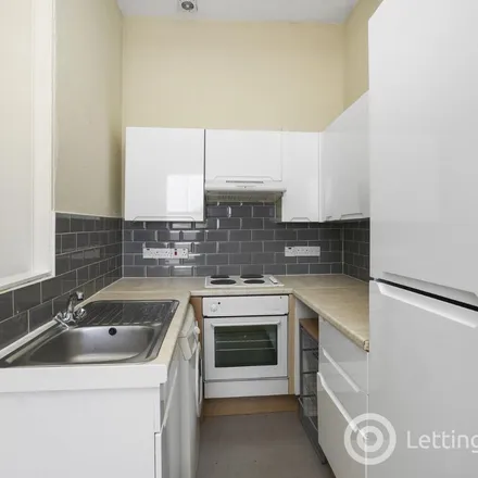 Rent this 1 bed apartment on 13 Albert Street in City of Edinburgh, EH7 5LW