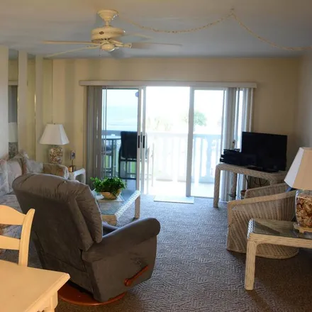 Rent this 2 bed condo on New Smyrna Beach