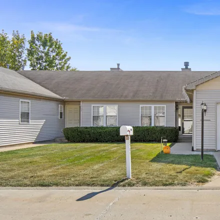 Buy this 2 bed house on 1714 West Sunflower Street in Peoria, IL 61525