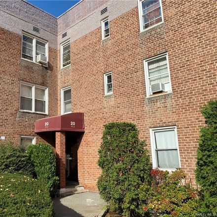 Rent this 1 bed condo on 20 Davenport Avenue in Isle of San Souci, New Rochelle