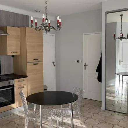 Rent this 2 bed apartment on 120 Cours du Général de Gaulle in 33170 Gradignan, France