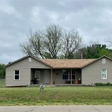 Buy this 3 bed house on 1038 S Little Ave in Cushing, Oklahoma
