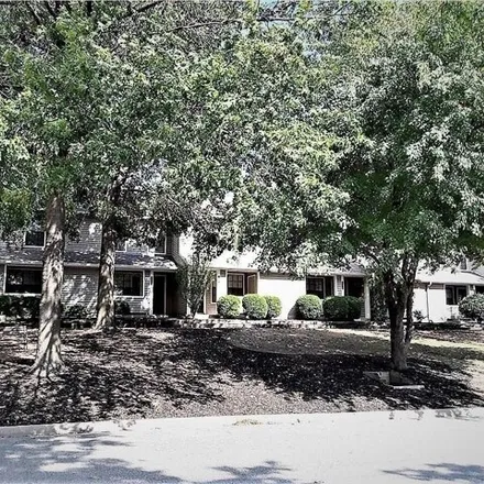 Rent this 2 bed condo on 500 Fairway Circle in Shady Grove, Springdale