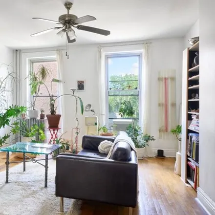 Rent this studio house on 276 Stuyvesant Ave Unit 2 in Brooklyn, New York