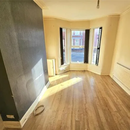 Image 4 - Ridley Road, Liverpool, L6 6DN, United Kingdom - Townhouse for sale