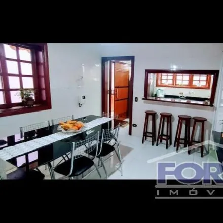 Buy this studio house on Rua Mário Xando de Oliveira in Região Urbana Homogênea VI, Poços de Caldas - MG