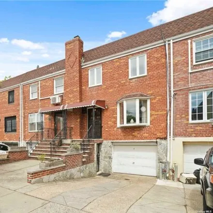 Image 3 - 88-07 Rutledge Ave, Glendale, New York, 11385 - Townhouse for sale