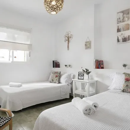 Rent this 2 bed apartment on Plenoil Chiclana de la Frontera II in Avenida de los Descubrimientos, 35