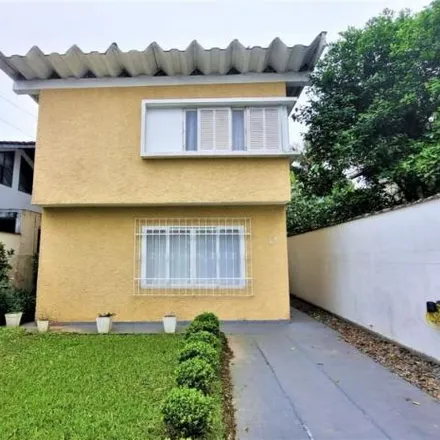Rent this 4 bed house on Rua Jorge Hofmann 69 in Bucarein, Joinville - SC