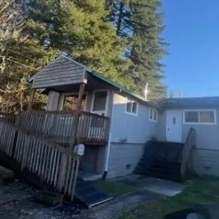 Buy this 3 bed house on 1 A Street in Vernonia, OR 97064