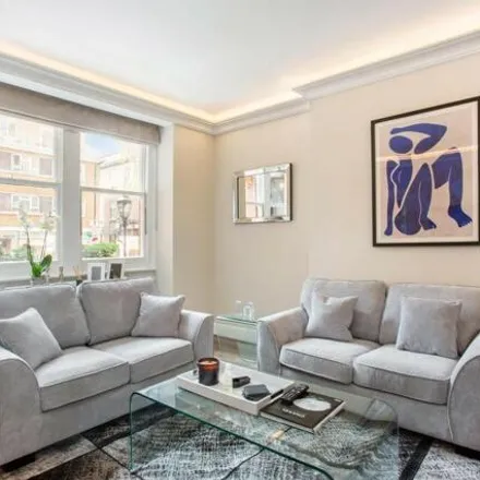Image 4 - Burnham Court, Moscow Road, London, W2 4SW, United Kingdom - Apartment for rent